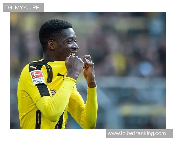 友谊赛精彩对决曼城与本菲卡战成平局红牌事件引发全场热议