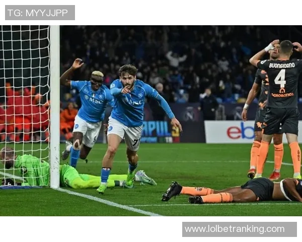 欧冠经典对决：里昂逆转那不勒斯全场沸腾瞬间回顾与分析