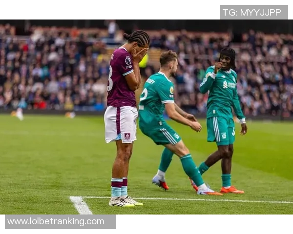 英超激战：多特蒙德绝杀利物浦全场沸腾瞬间回顾