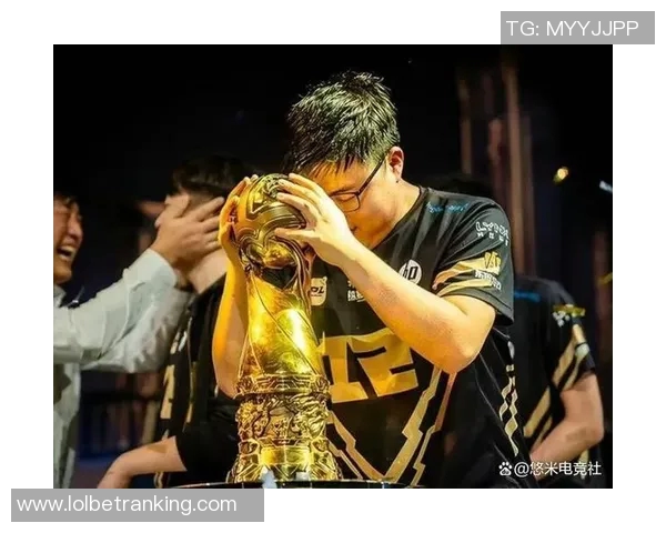 高校联赛分析：RNG团队协作的出色表现与战术执行力探讨