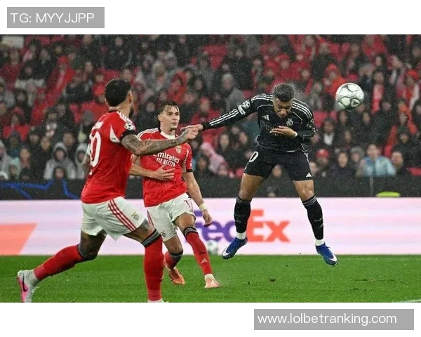 中超赛场惊现冷门皇马补时绝杀本菲卡引发全场狂欢