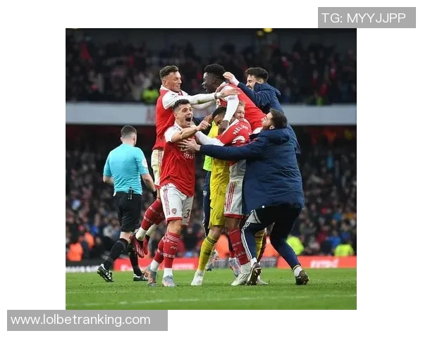 德甲激战曼城与利物浦平局点球大战引发全场热议与转会传闻 德甲激战曼城与利物浦平局点球大战引发全场热议与转会传闻