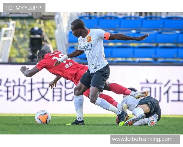 中超精彩对决多特蒙德逆转波尔图引发全场热烈反响