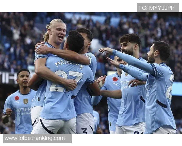 西甲赛场惊现冷门热刺大胜曼城引发全场狂欢