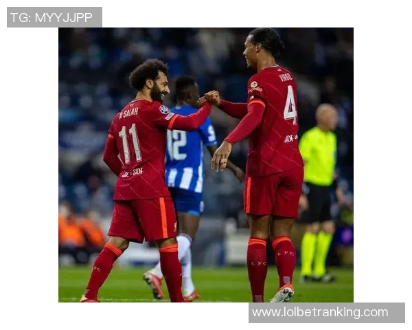 中超赛场曼联大胜利物浦引发热议全场沸腾的精彩瞬间回顾