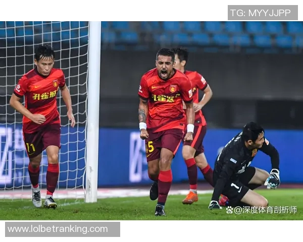 中超激战尤文图斯与里昂平局点球大战点燃全场激情