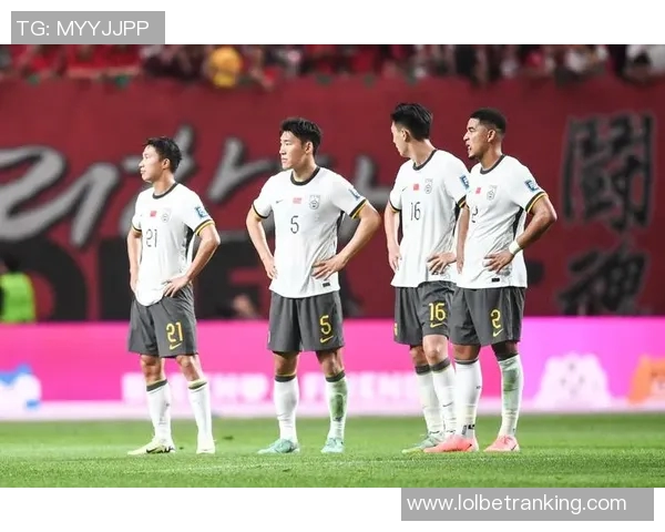 中超精彩对决尤文图斯大胜热刺乌龙球引发全场热烈反响