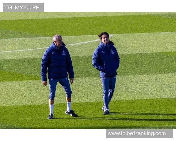 中超赛场惊现大逆转尤文图斯6比2战胜巴黎圣日耳曼引发转会热议