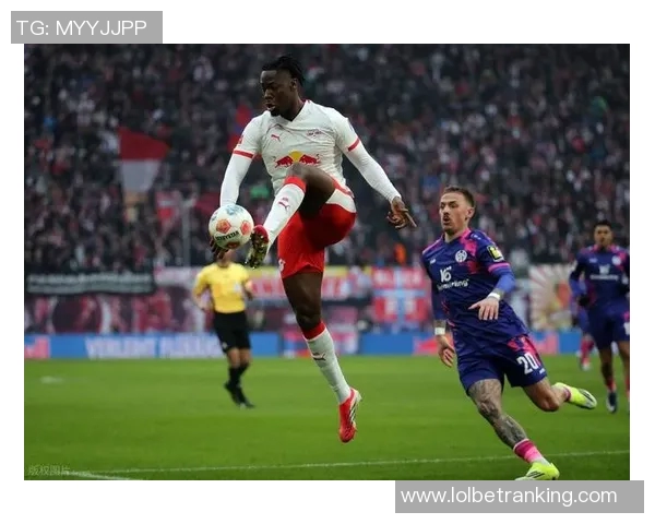 德甲惊天冷门那不勒斯4-0狂胜拜仁引发全场震惊